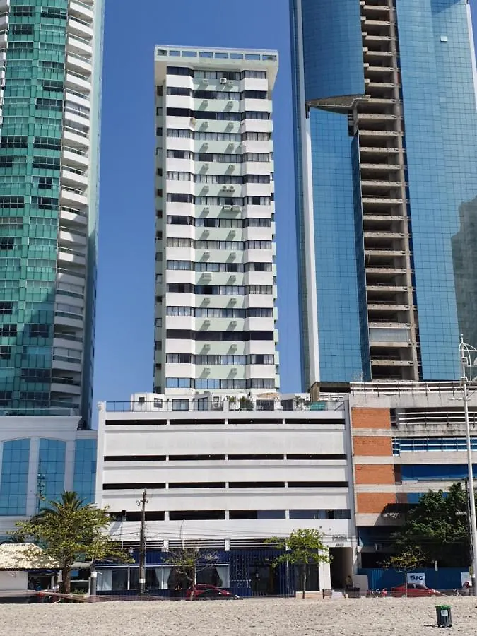 Lindo Apto Tudo Novinho, Predio Frente Mar Balneário Camboriú